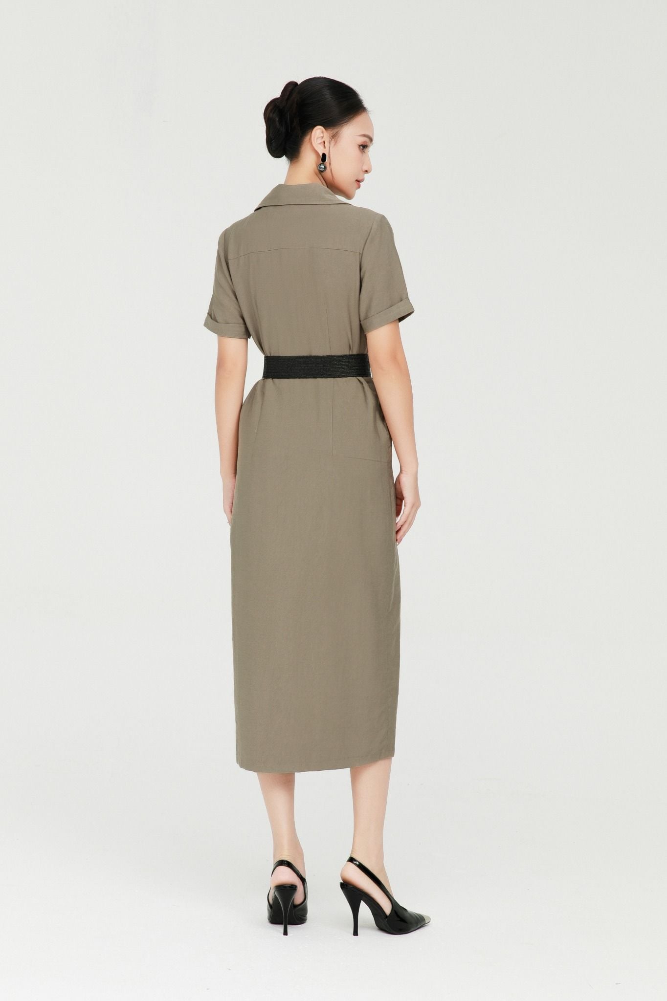 ĐẦM CỔ VEST KÈM ĐAI D06172