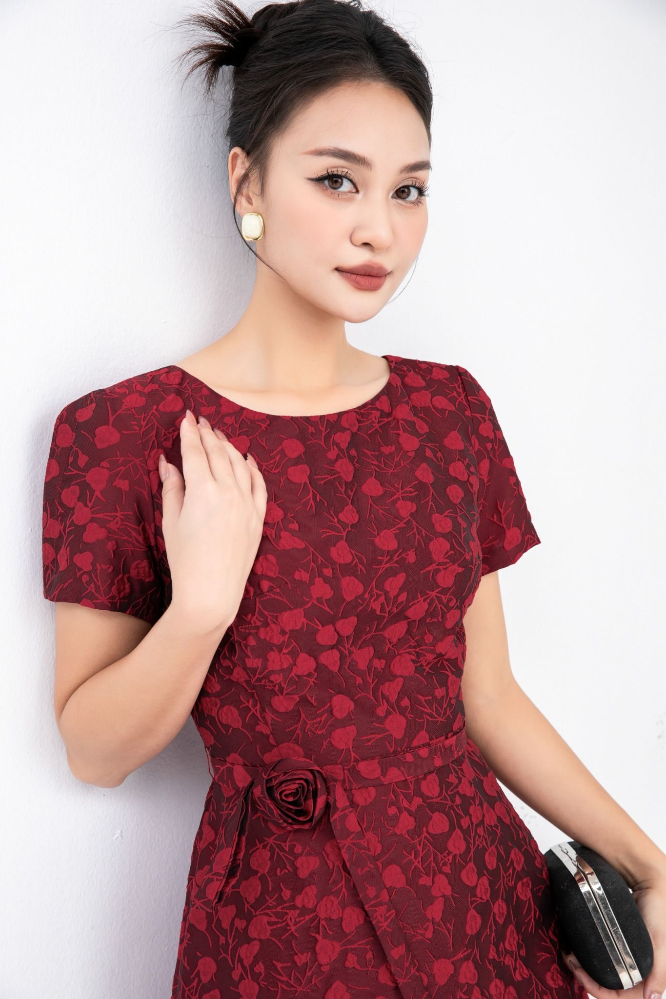 ĐẦM TIỆC GẤM D06482