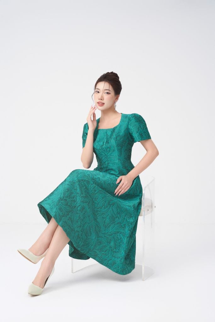  ĐẦM TIỆC GẤM XANH D06912 