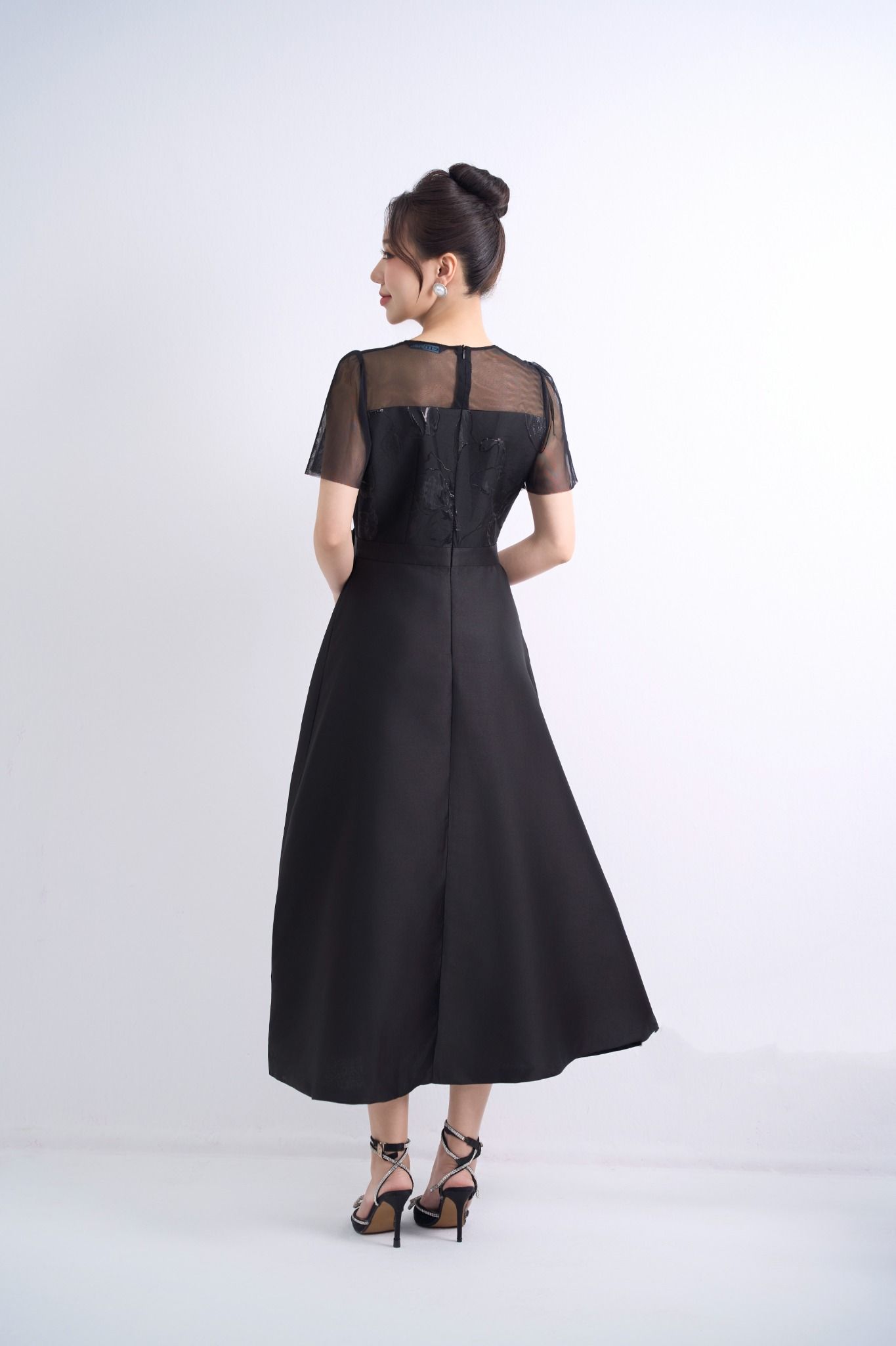 ĐẦM TIỆC ĐEN D07542