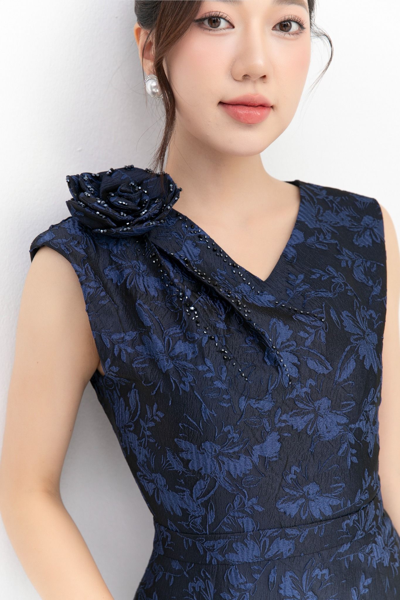 ĐẦM TIỆC GẤM HOA XANH D08112