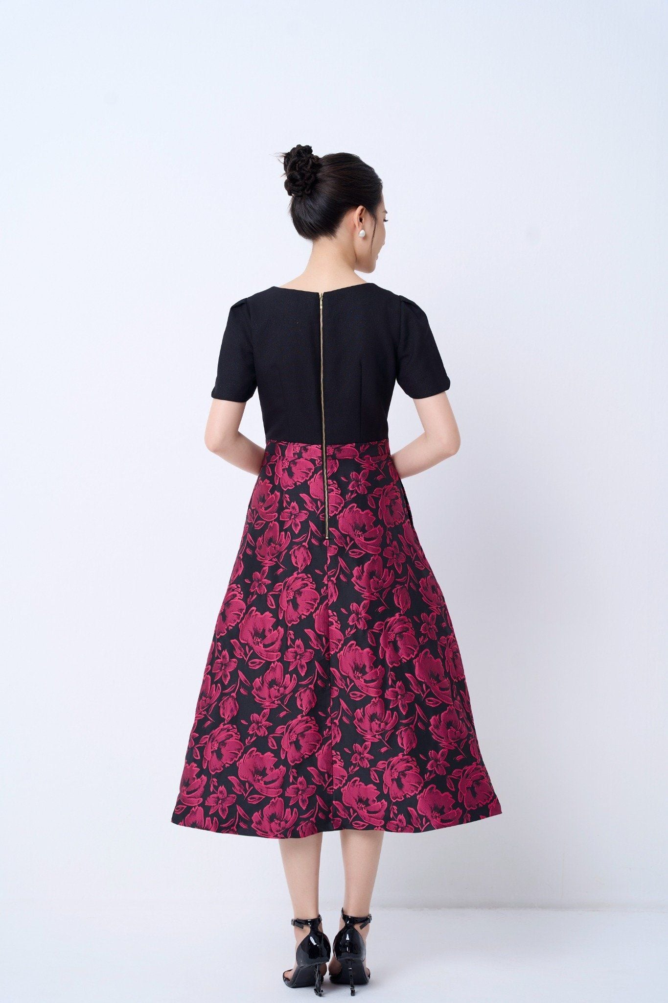 ĐẦM GẤM HOA D09152