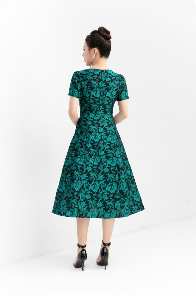  ĐẦM TIỆC GẤM HOA D10552 