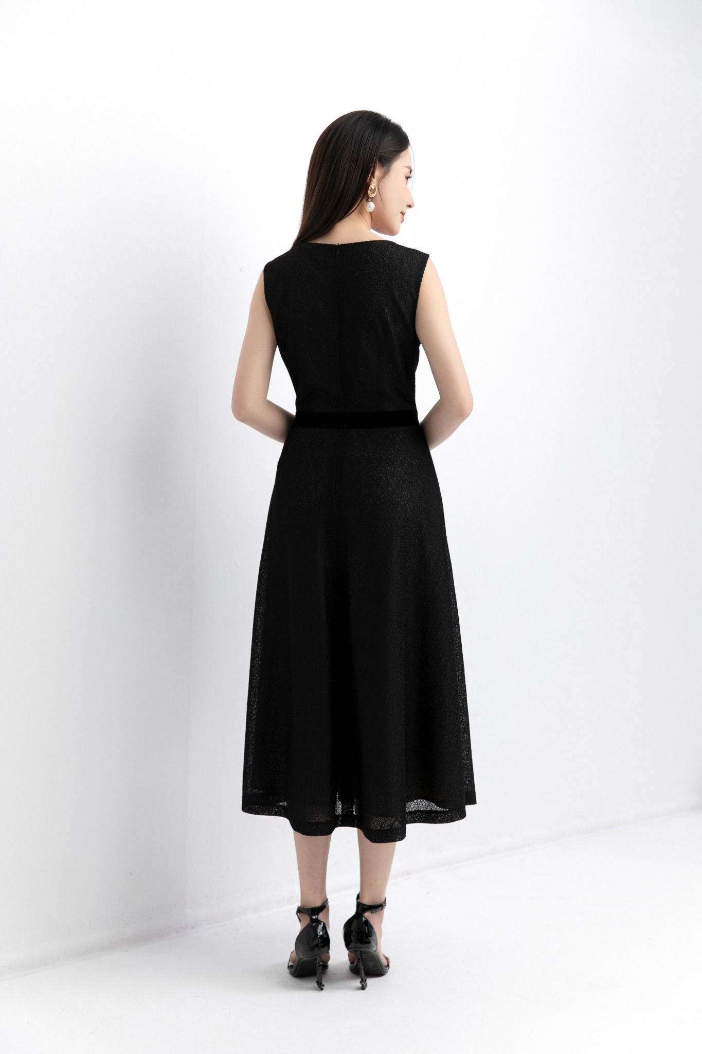 ĐẦM TIỆC REN ĐEN D10782