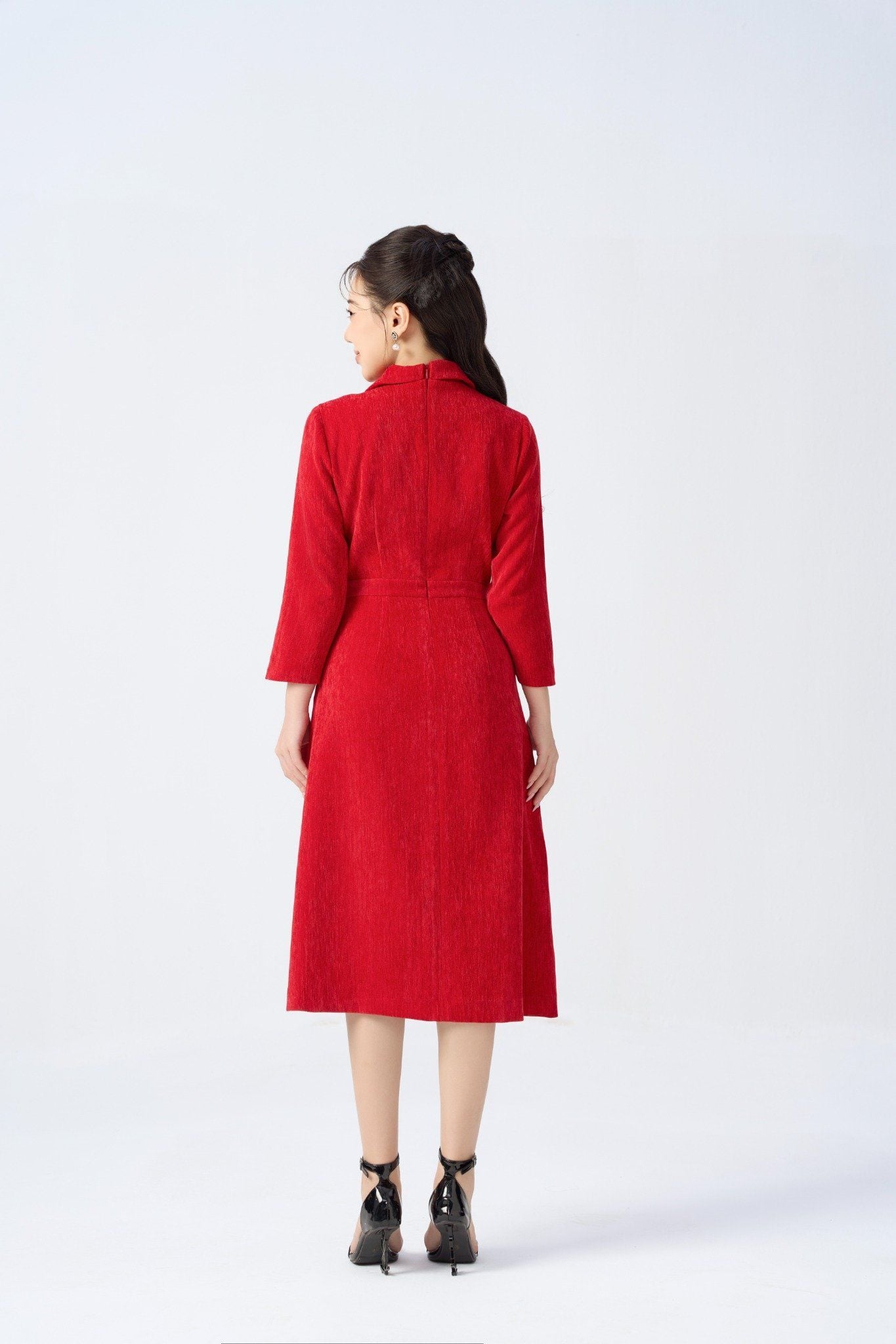 ĐẦM ĐỎ CỔ VEST D10822