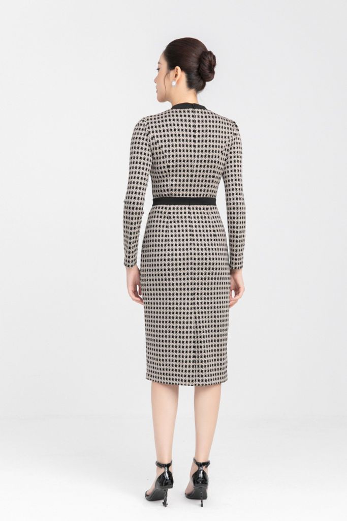  ĐẦM ÔM CỔ NƠ D11442 