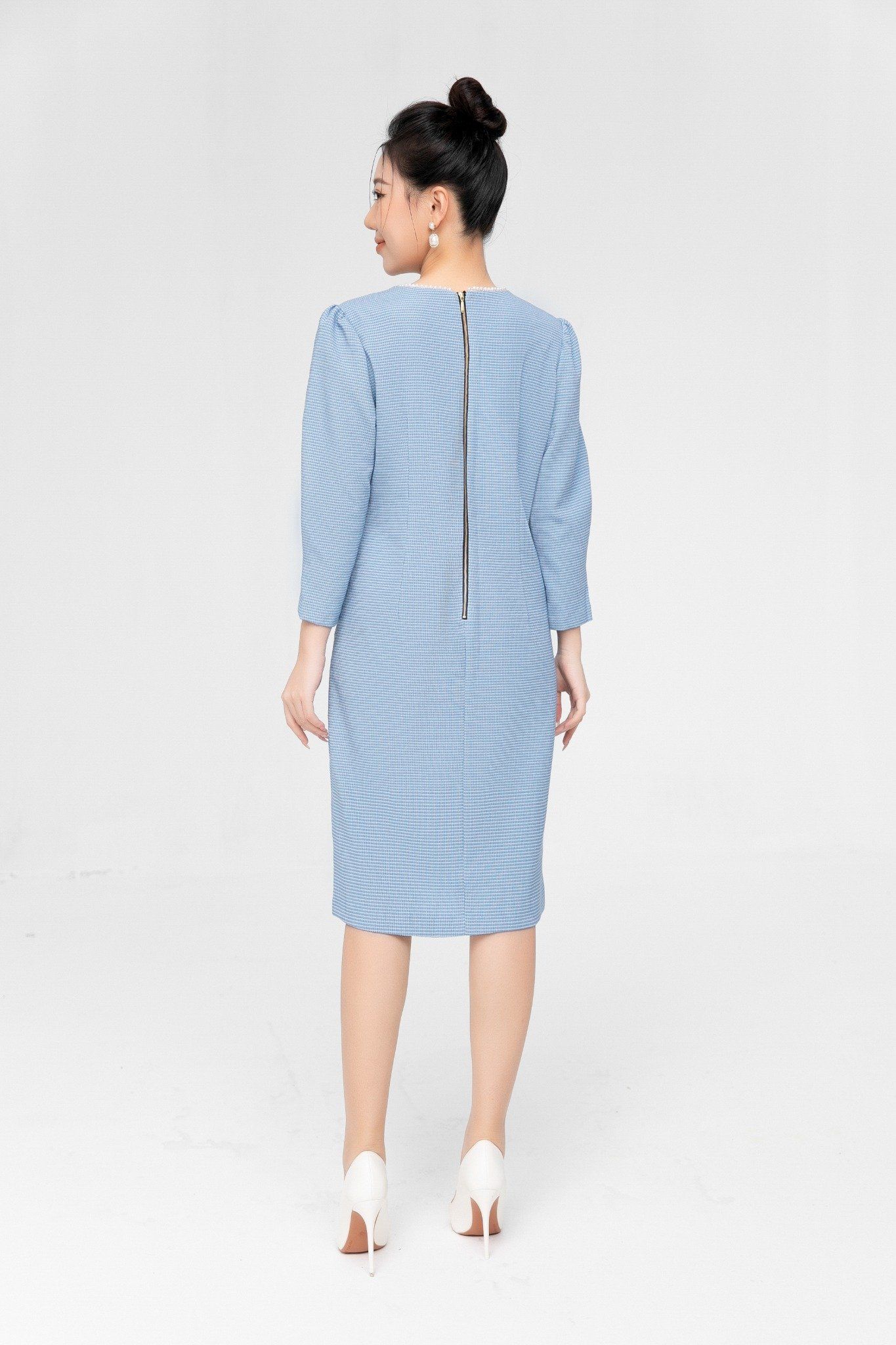 ĐẦM SUÔNG CỔ TRÒN D11592