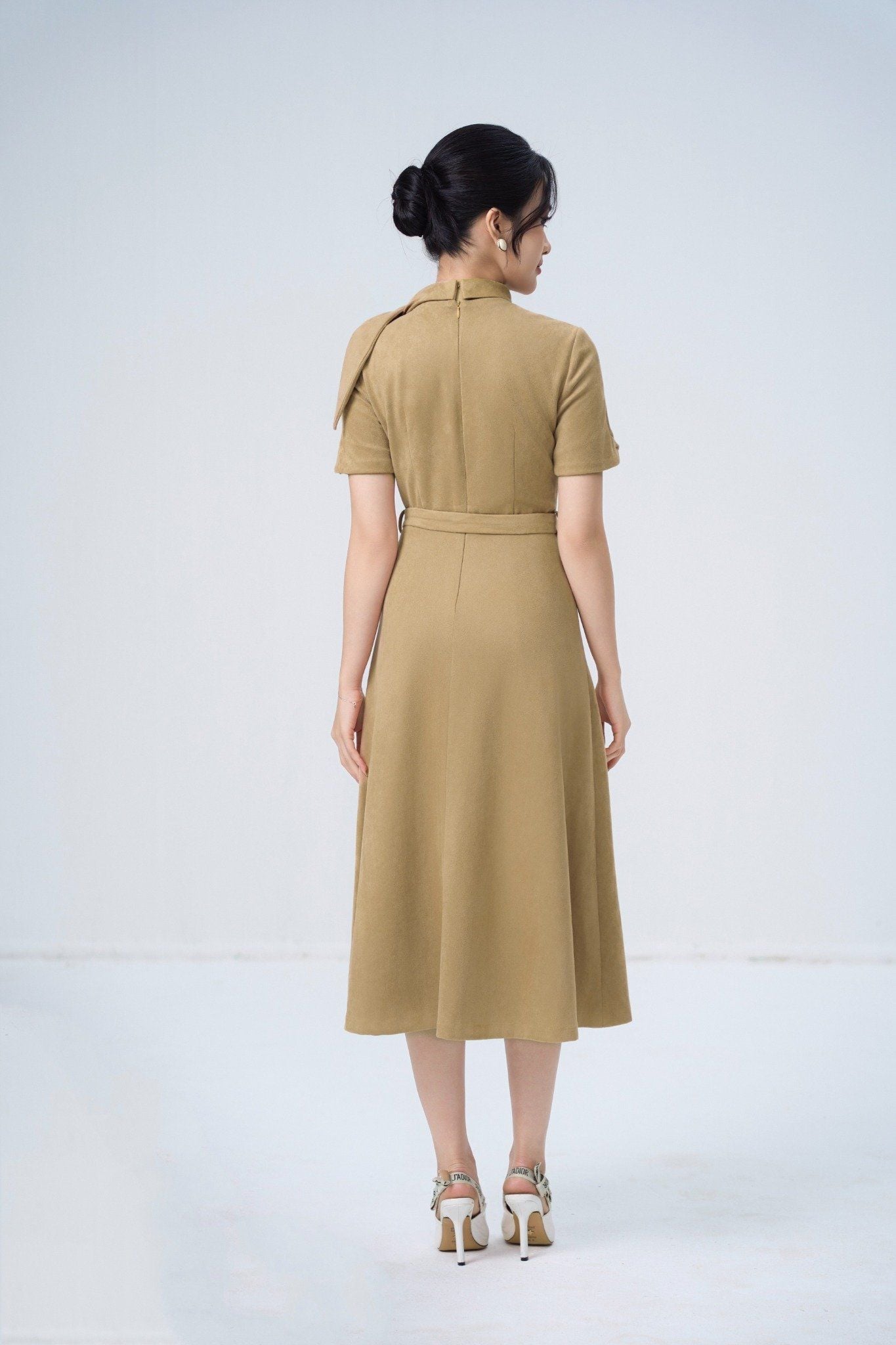 ĐẦM NÂU DA LỘN D14642