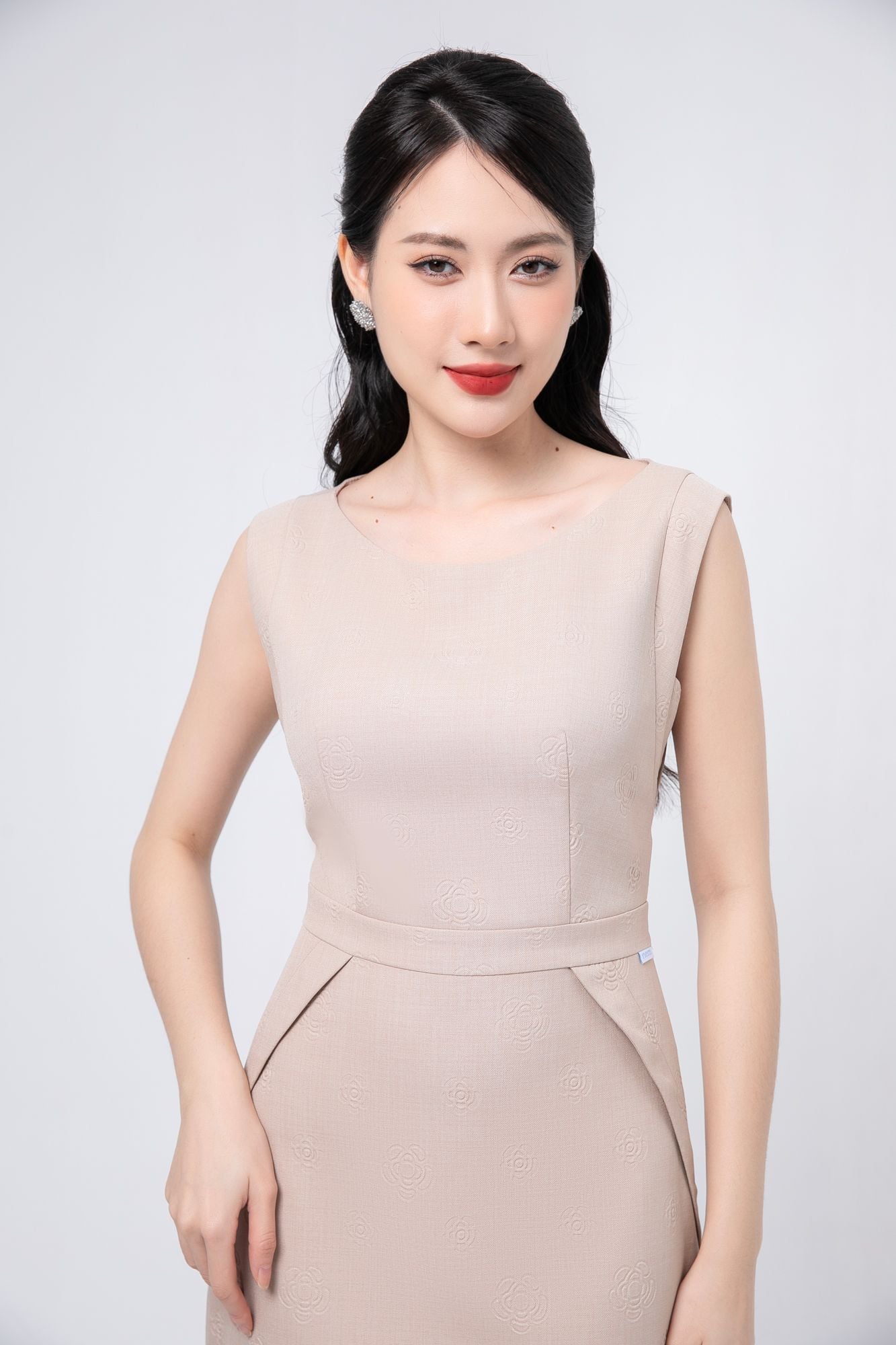 ĐẦM KHÔNG TAY D14762