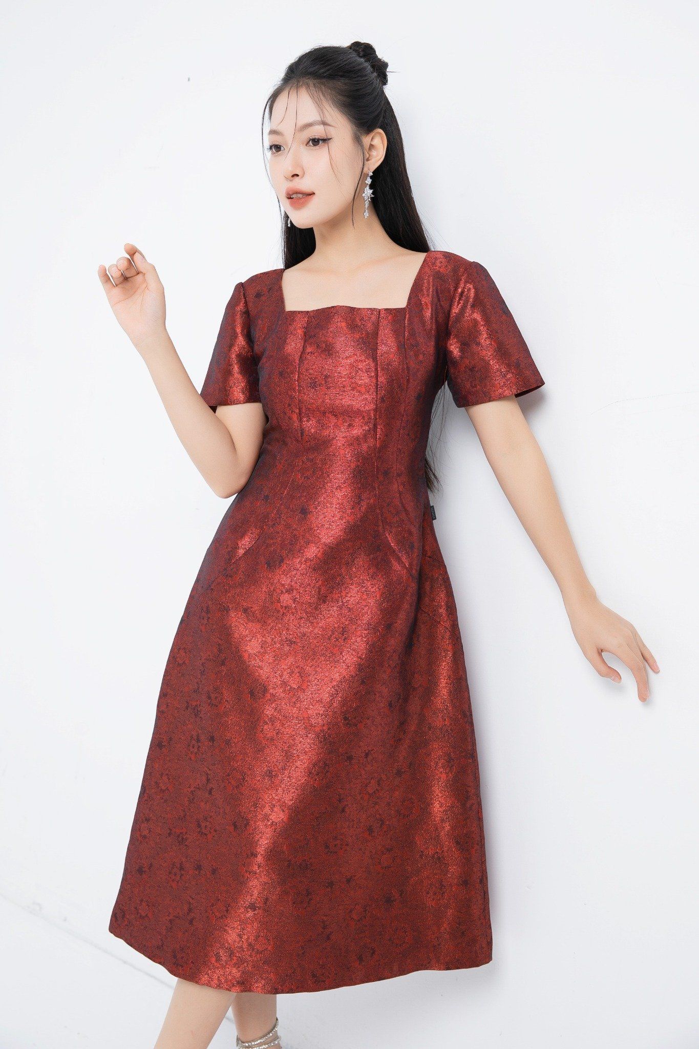 ĐẦM GẤM ĐỎ D14812