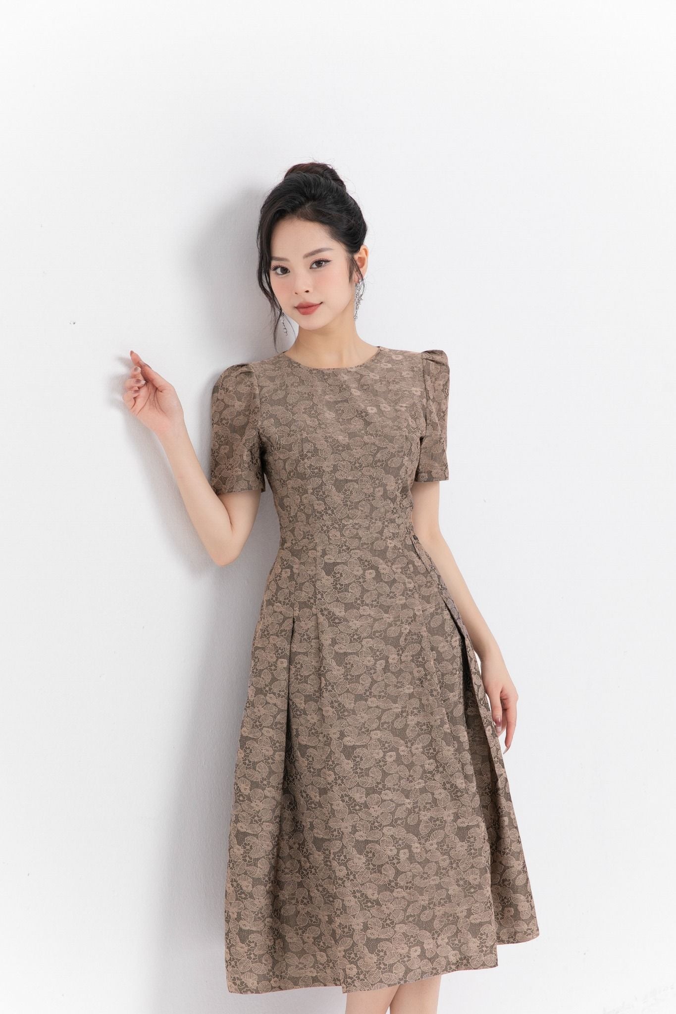 ĐẦM GẤM HOA D15822