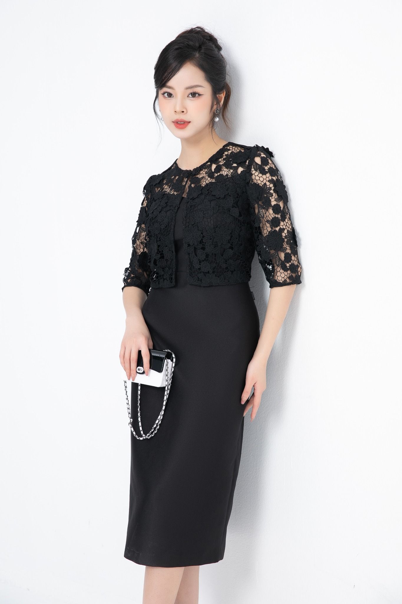 ĐẦM ÔM PHỐI REN D15882