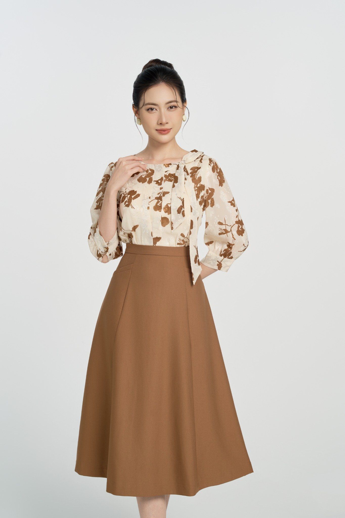 ĐẦM LIỀN THIẾT KẾ D16122