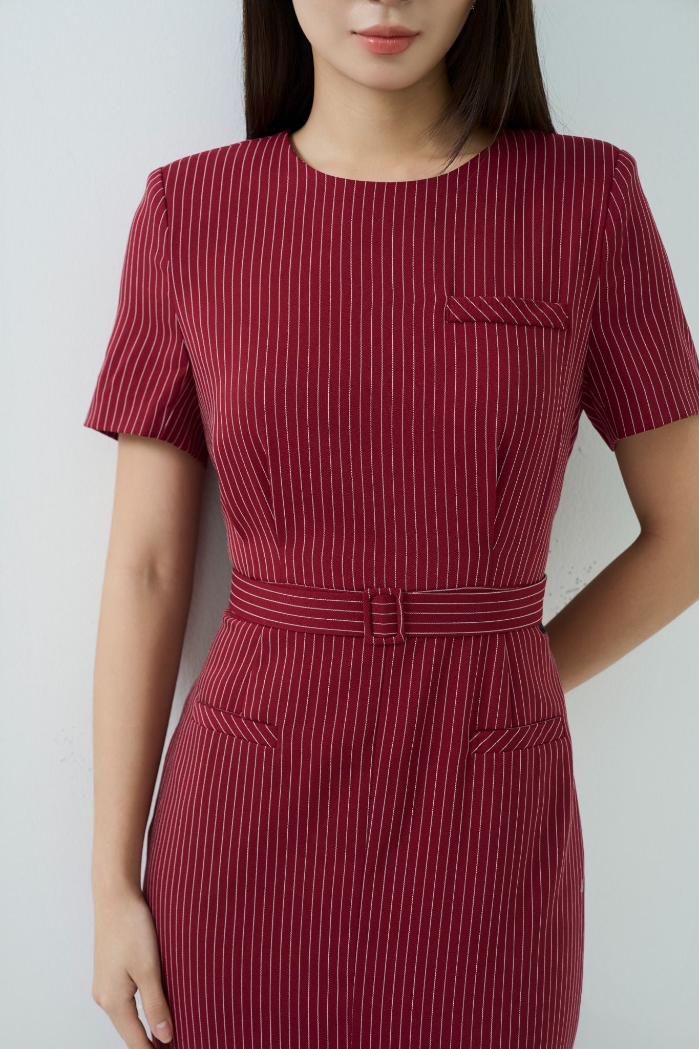 ĐẦM ÔM KẺ SỌC D16142