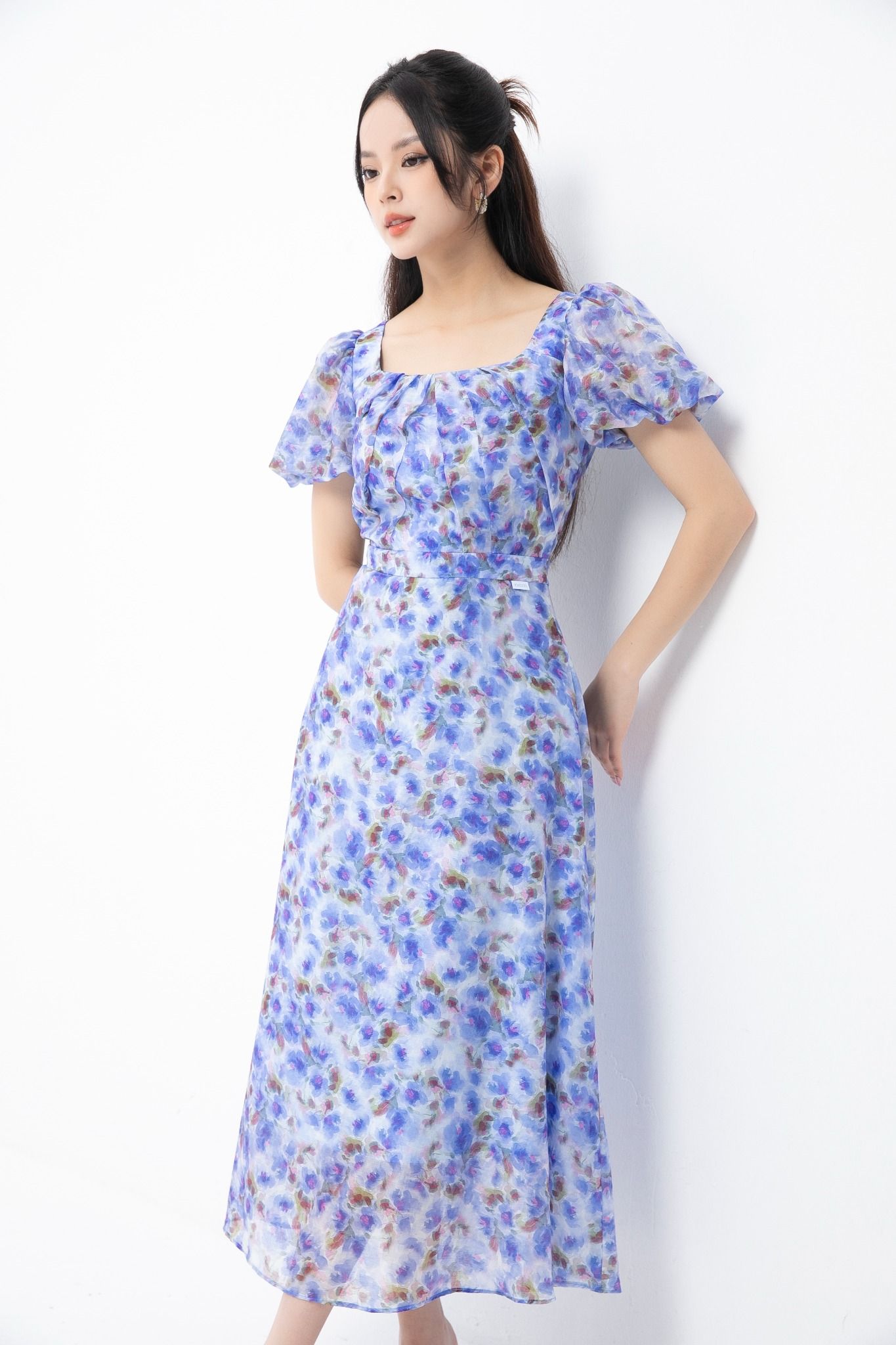 ĐẦM HOA TAY BỒNG D16692