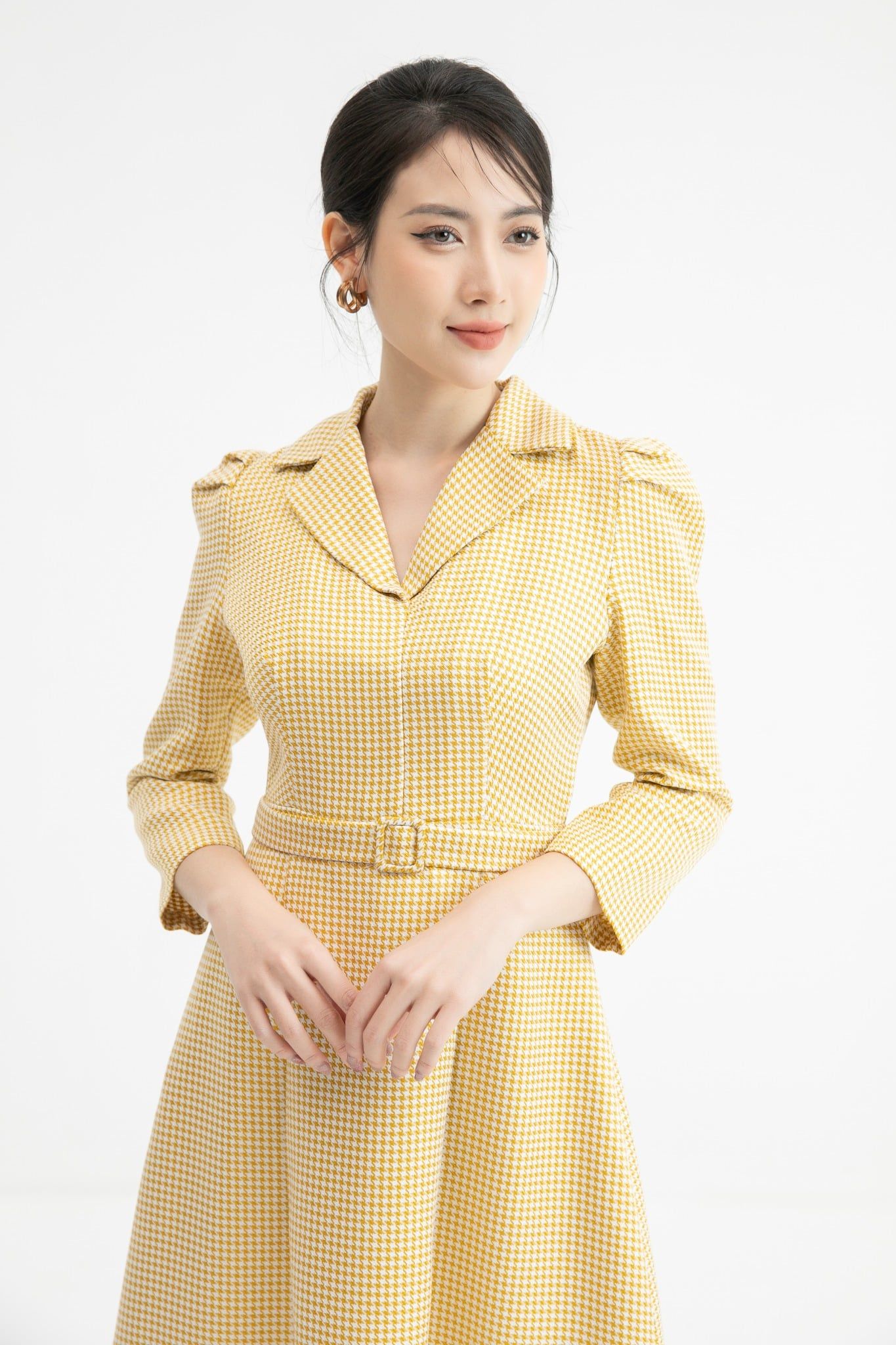 ĐẦM CỔ VEST D16802