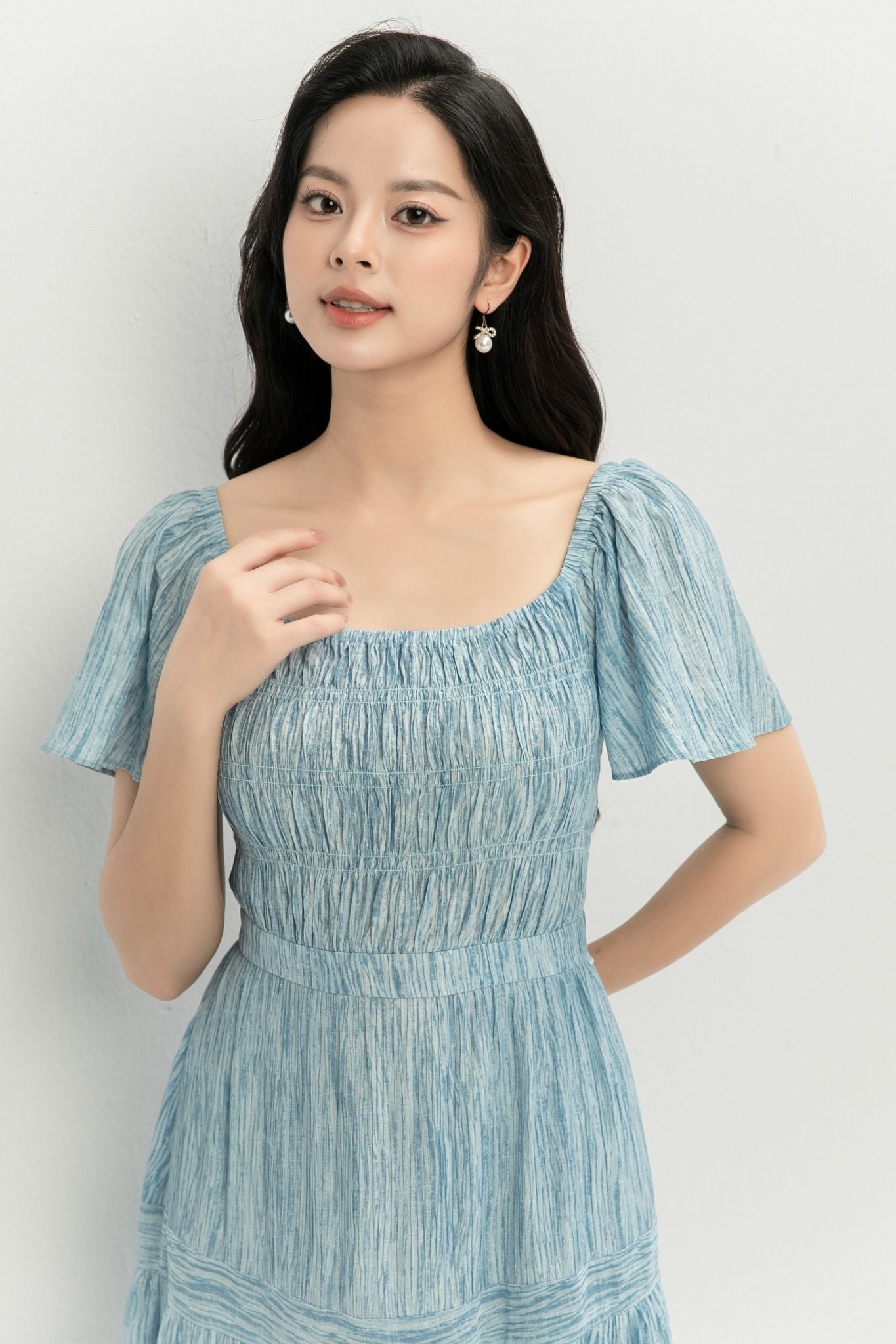 ĐẦM XANH TAY RỦ D17582