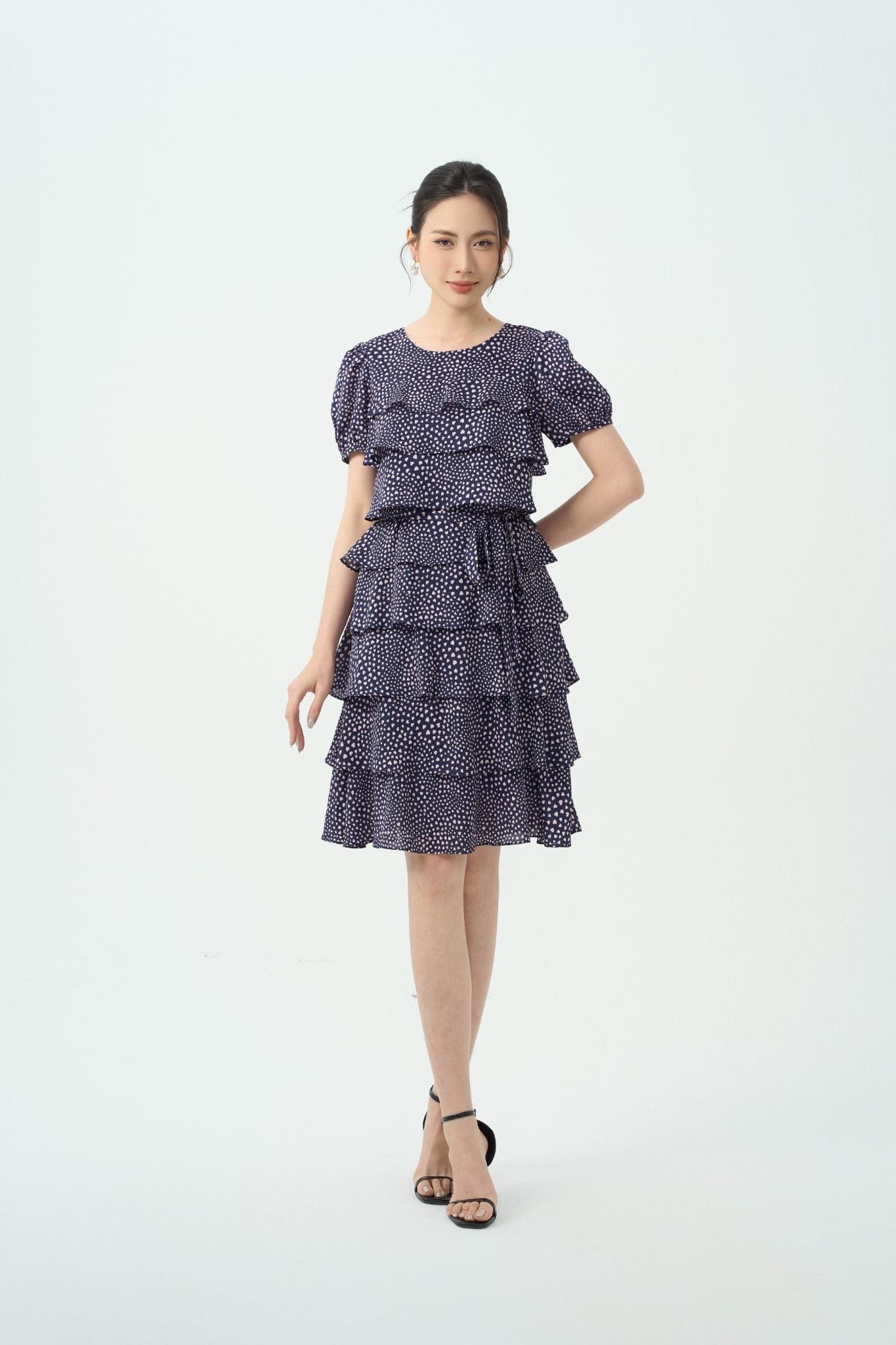 ĐẦM HỌA TIẾT XẾP TẦNG D17642