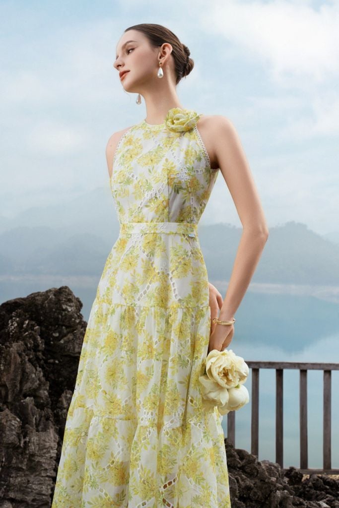  ĐẦM MAXI HOA VÀNG D18432 