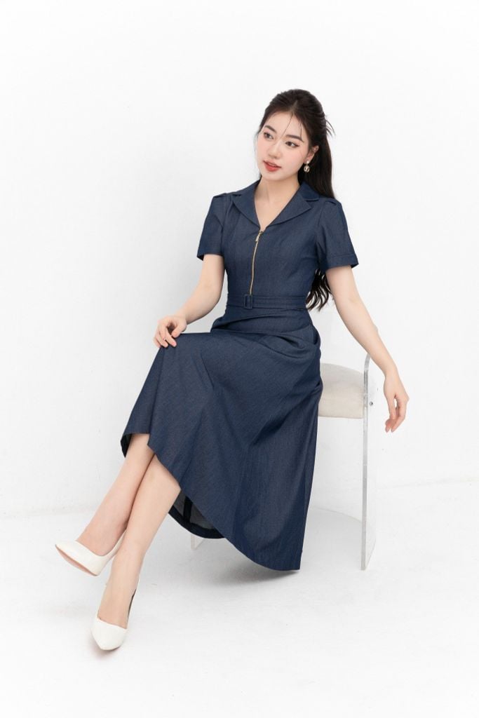 ĐẦM DENIM KÉO KHÓA TRƯỚC D18662