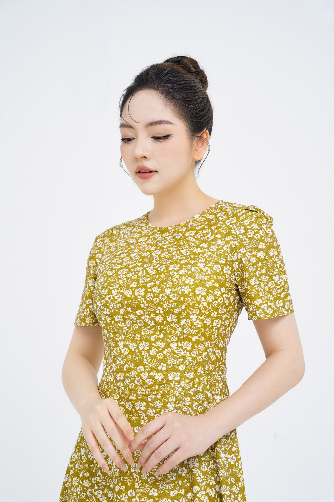 ĐẦM HOA NHÍ D40692