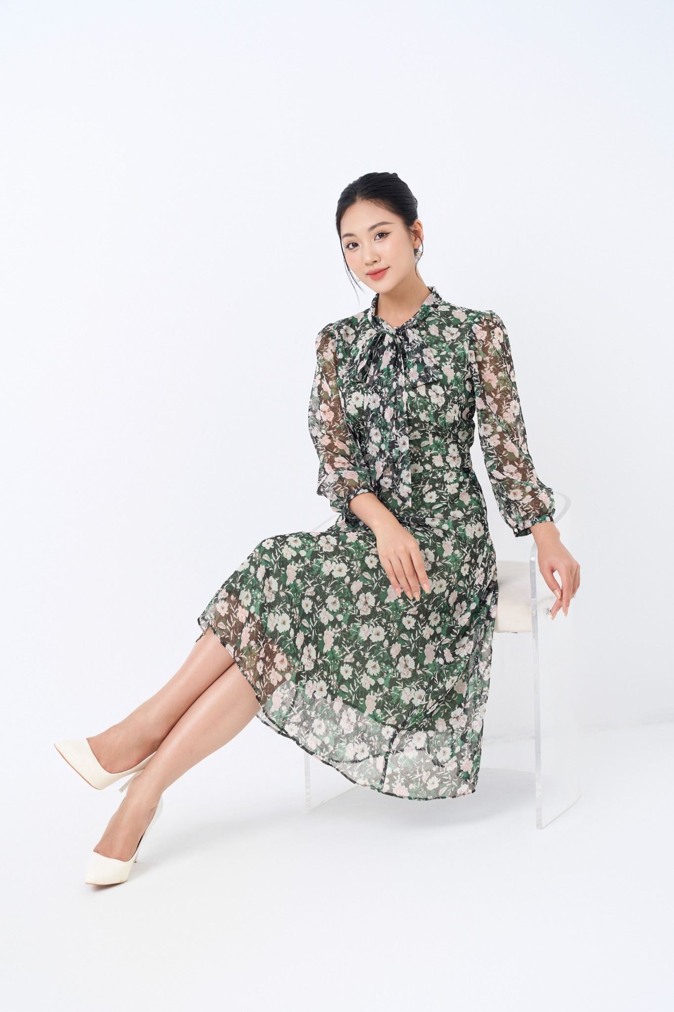 ĐẦM HOA CỔ NƠ D42112