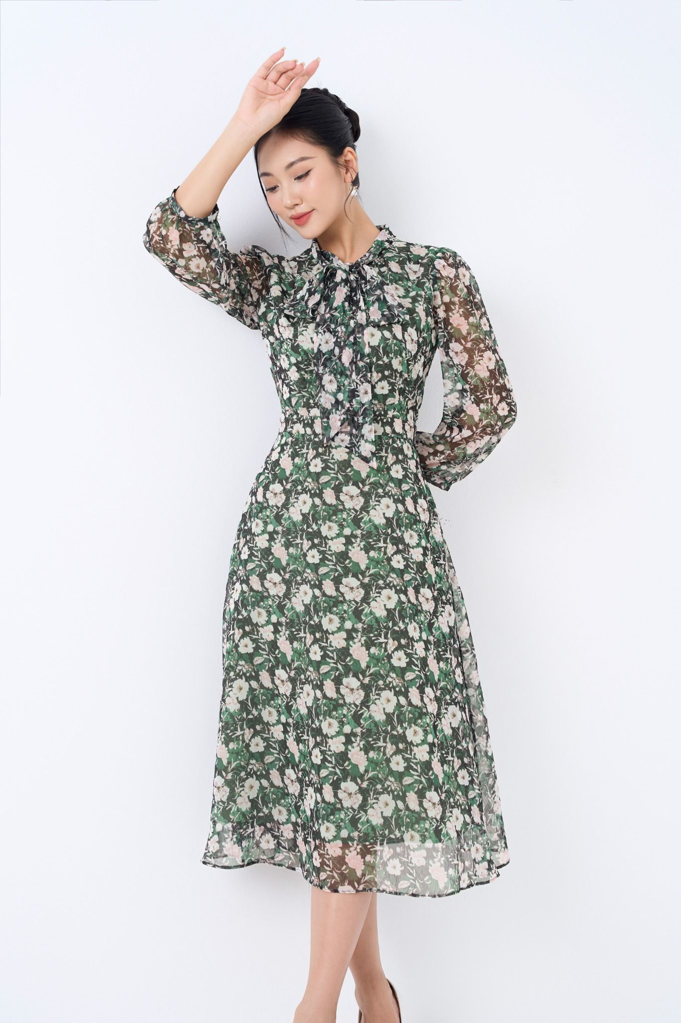 ĐẦM HOA CỔ NƠ D42112