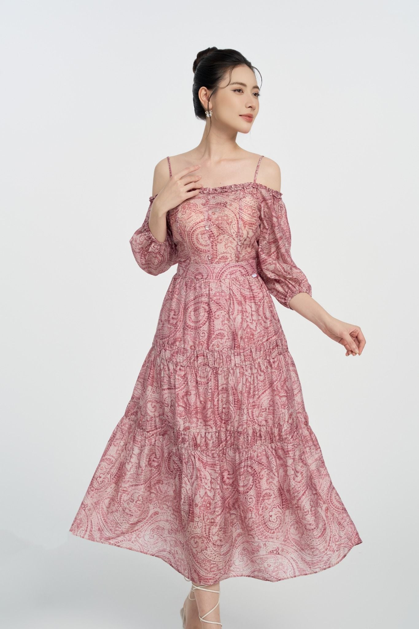 ÁO TRỄ VAI SM00102