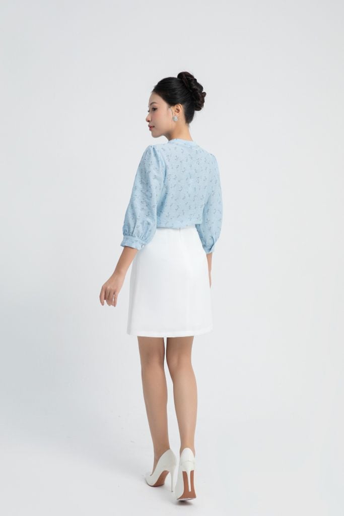  CHÂN VÁY TRẮNG CHỮ A Z00642 