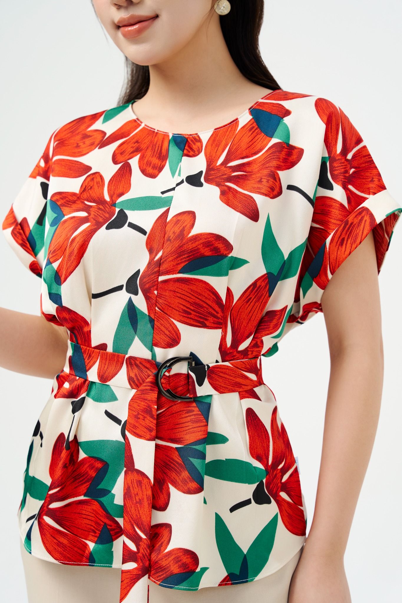 ÁO HOA ĐỎ SM03902