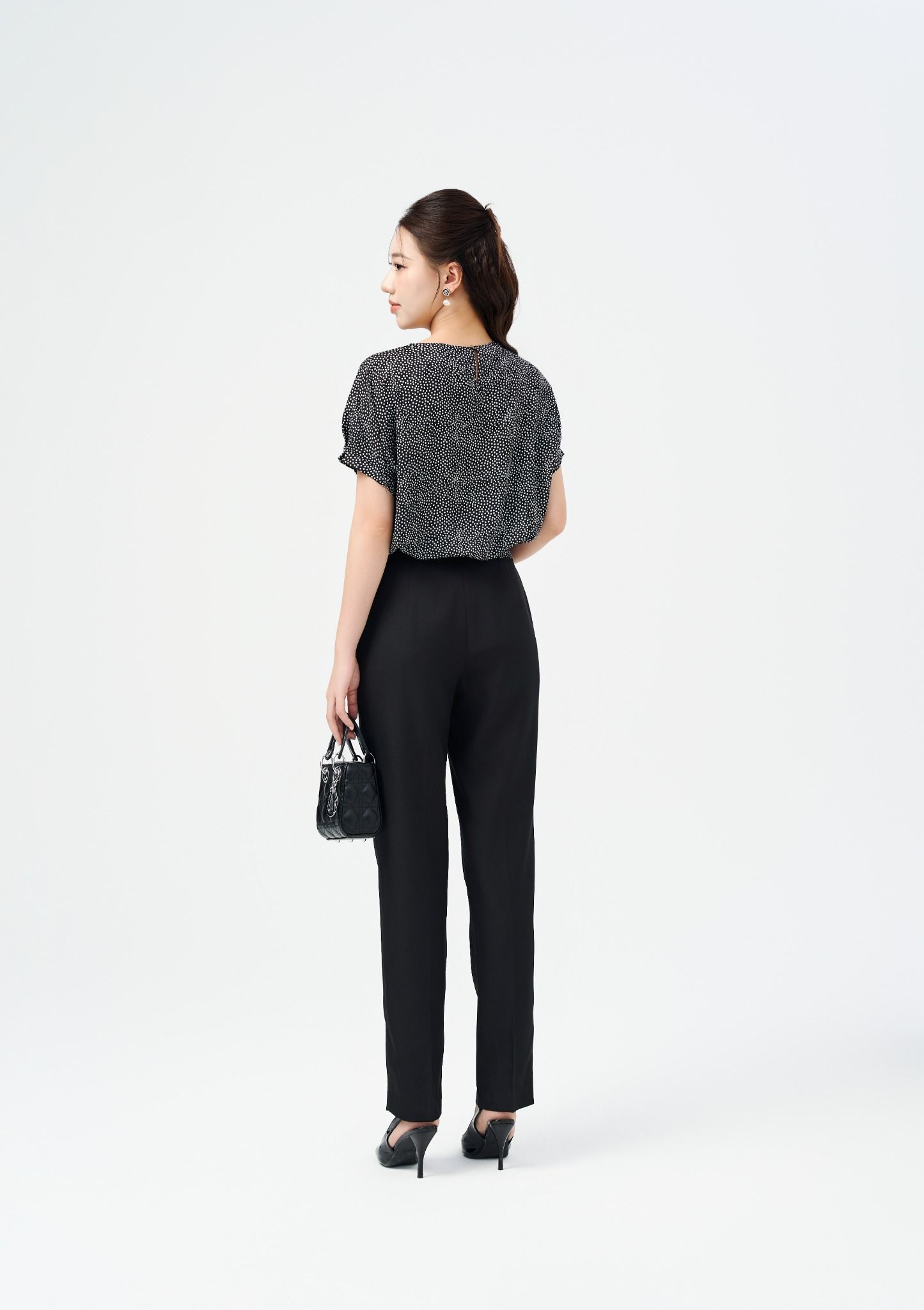 SƠ MI CHẤM BI BO GẤU SM05332