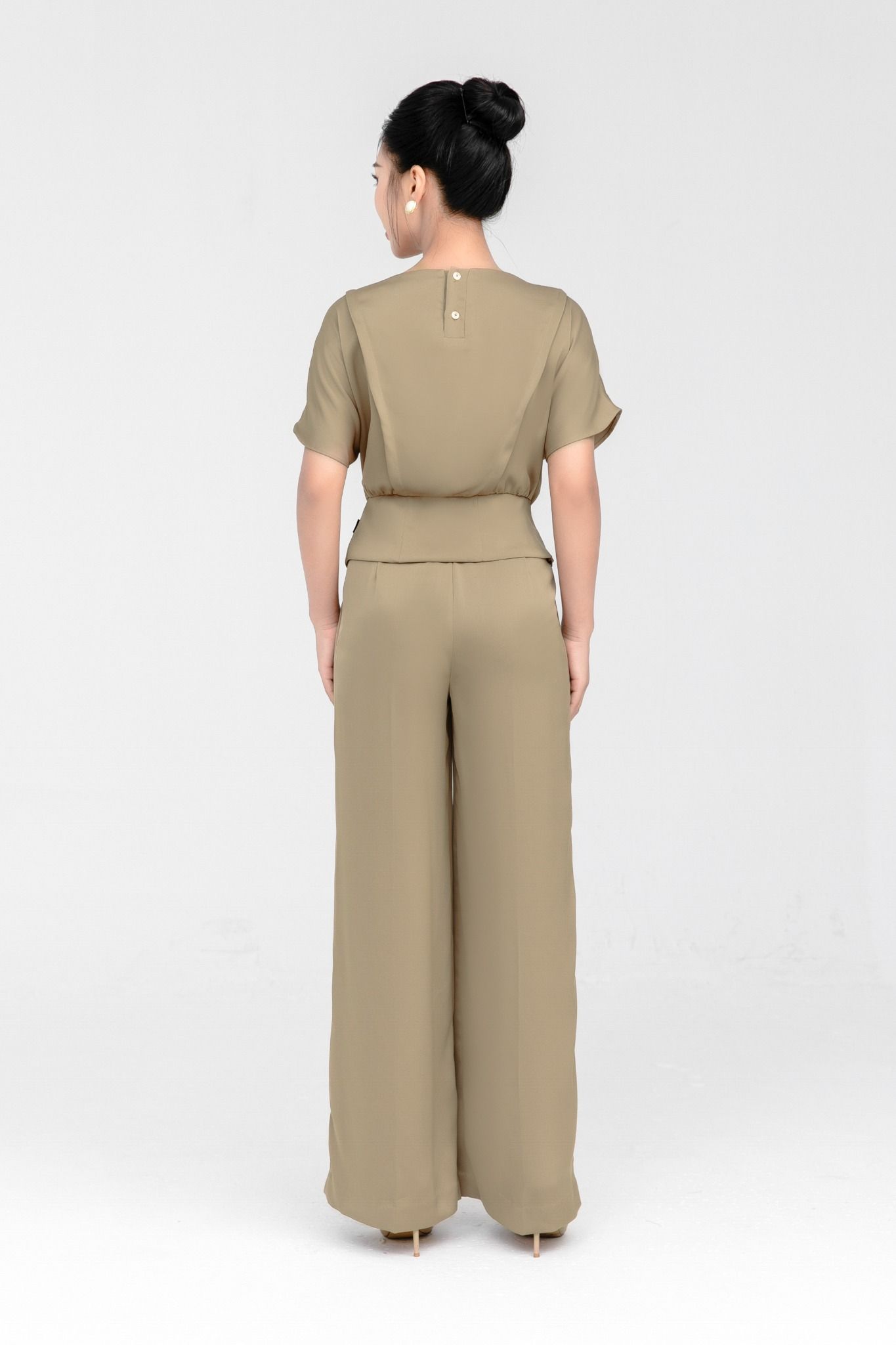 QUẦN ỐNG SUÔNG Q07102