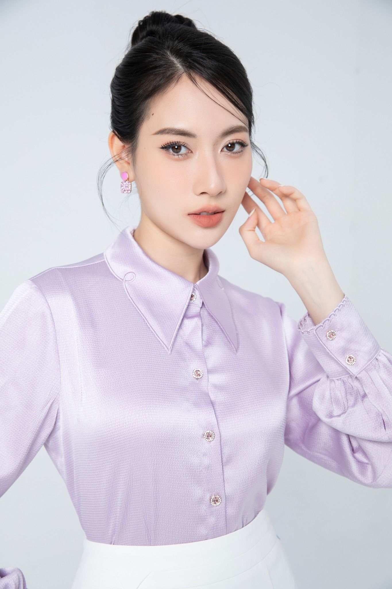 SƠ MI LỤA TRƠN SM10182