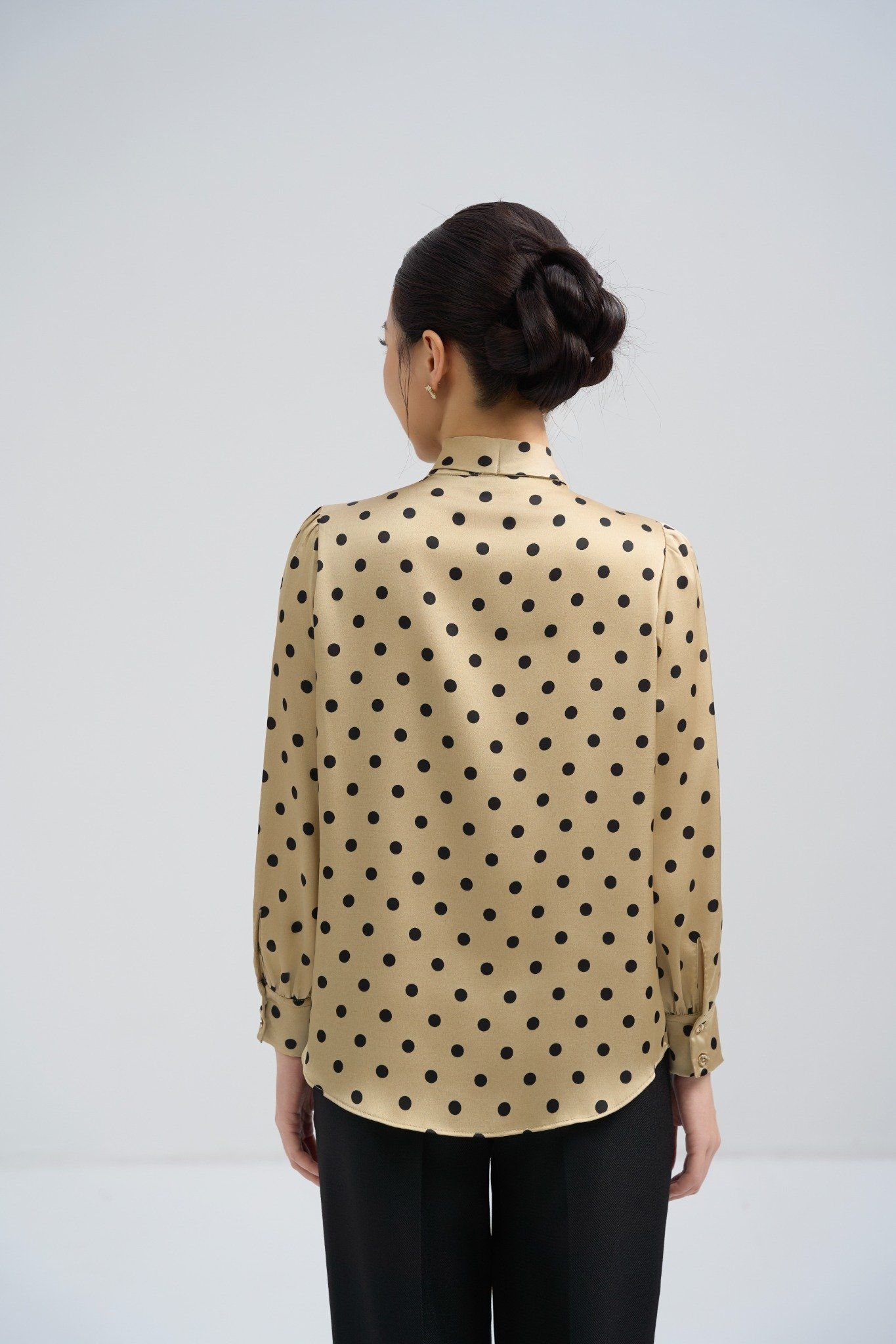 SƠ MI CHẤM BI SM13002