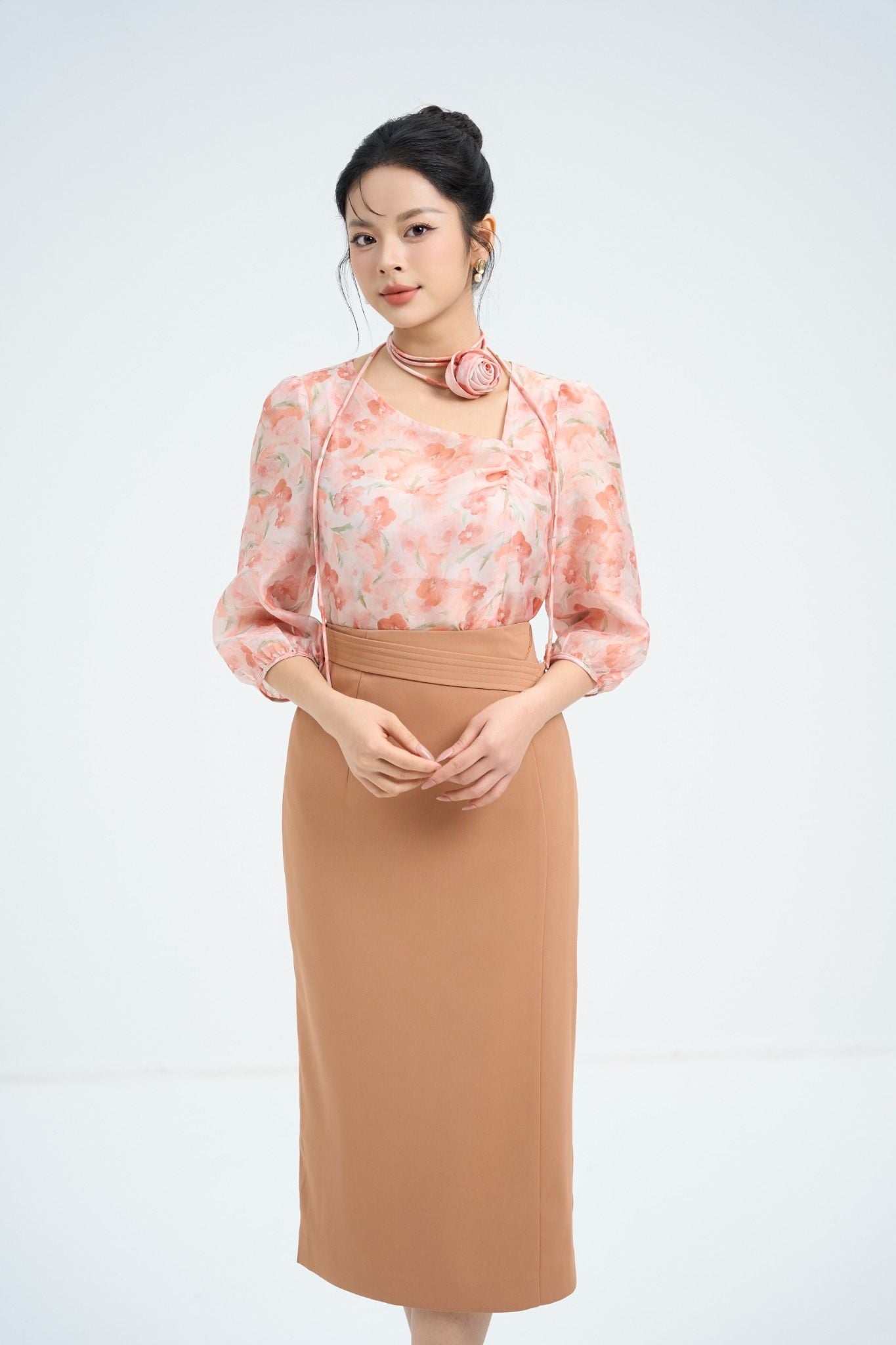 ÁO TƠ HOA KÈM DÂY HOA SM13332