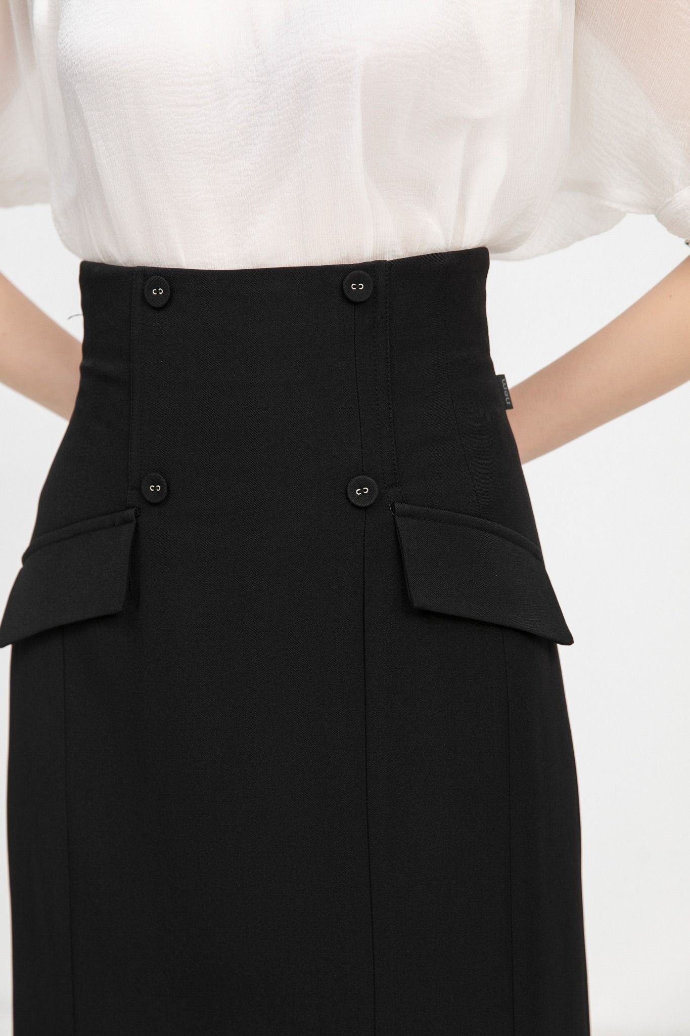 CHÂN VÁY XẺ TRƯỚC Z17252