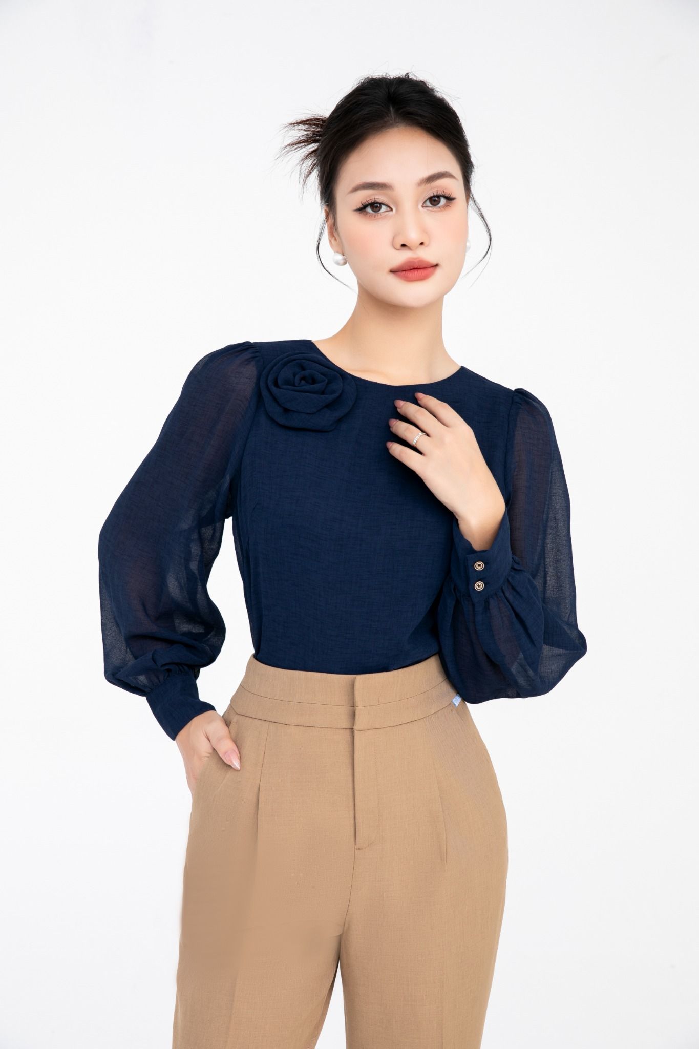 SƠ MI ĐÍNH HOA 3D SM15722