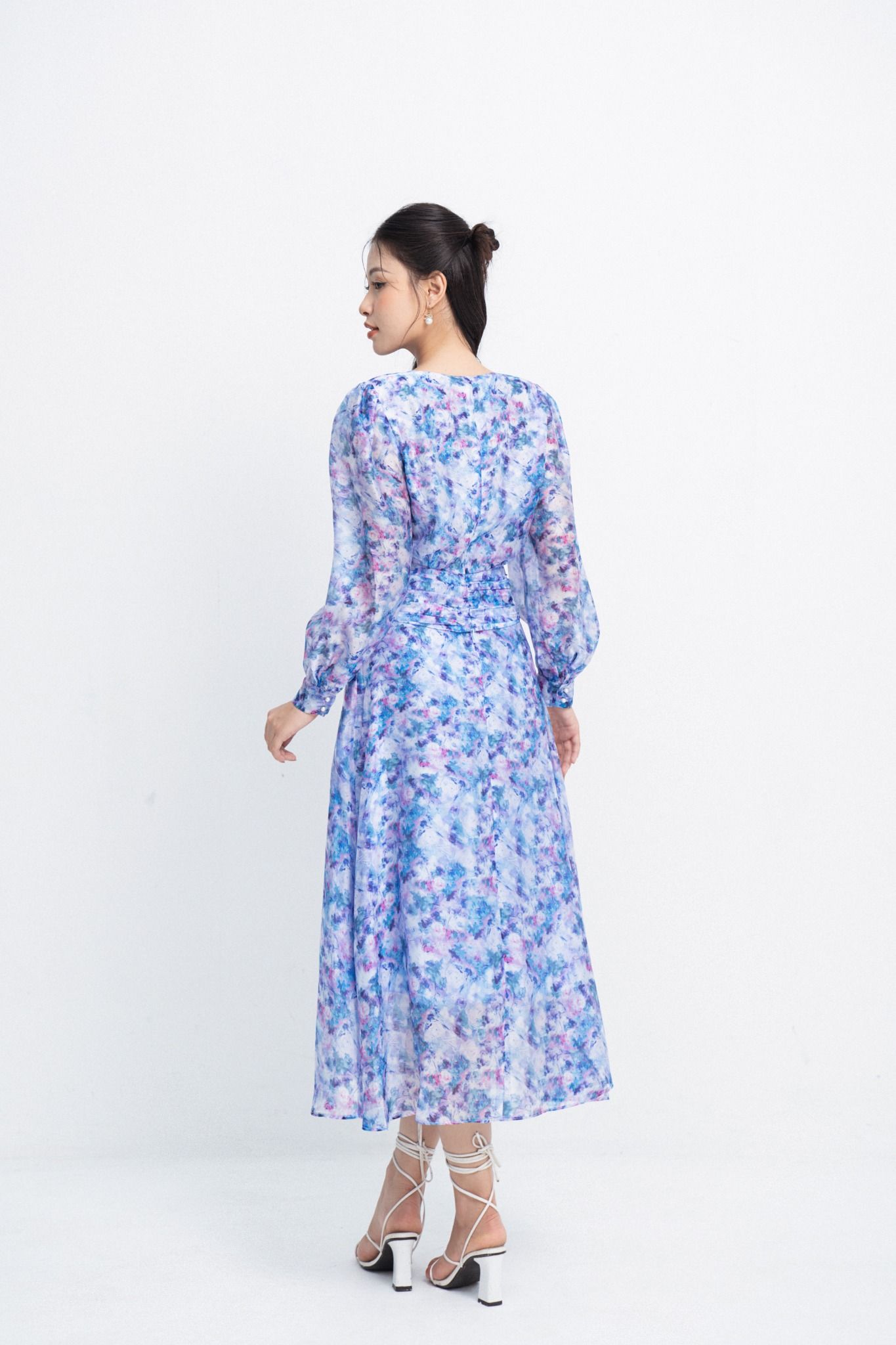 CHÂN VÁY MIDI HOA Z16602