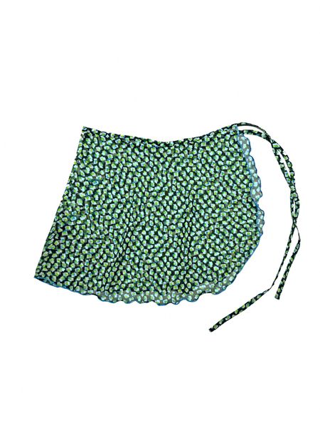  Váy họa tiết ô vuông xanh lá 