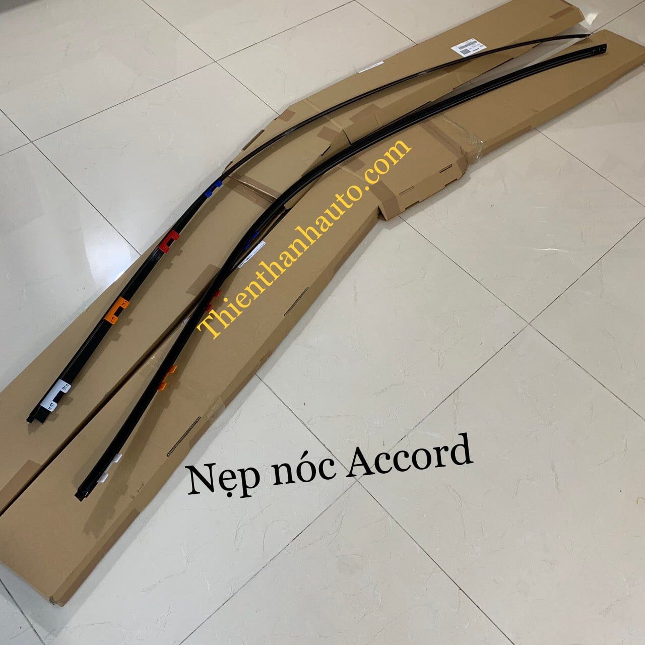 Nẹp nóc Honda Accord chính hãng - nẹp dọc trần xe liền gioăng cao su - Thienthanhauto.com