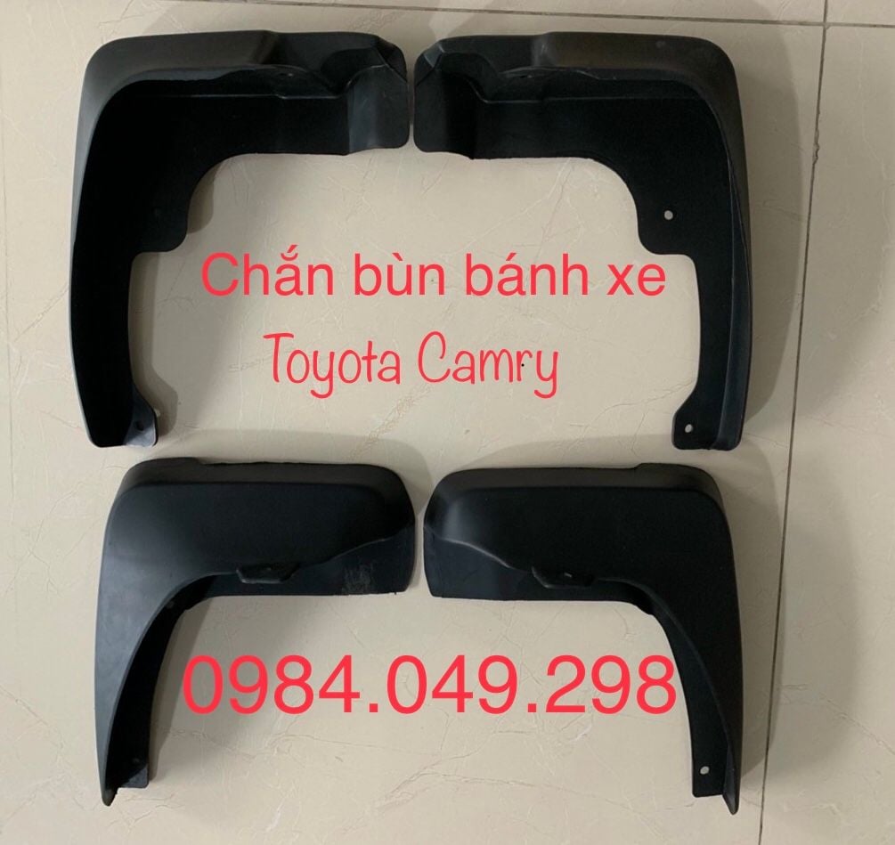 Chắn bùn bánh xe Toyota Camry - sản phẩm chính hãng