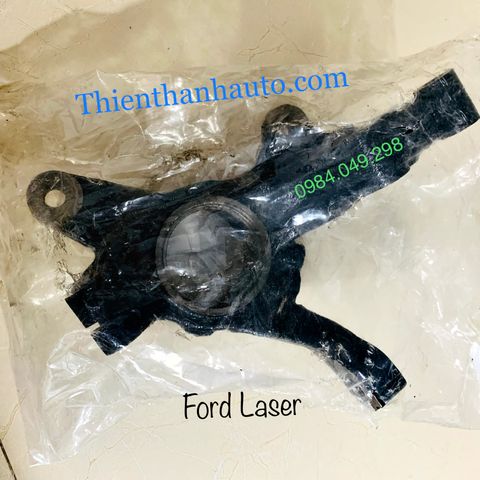 ngong-moay-o-truoc-trai-phai-ford-laser