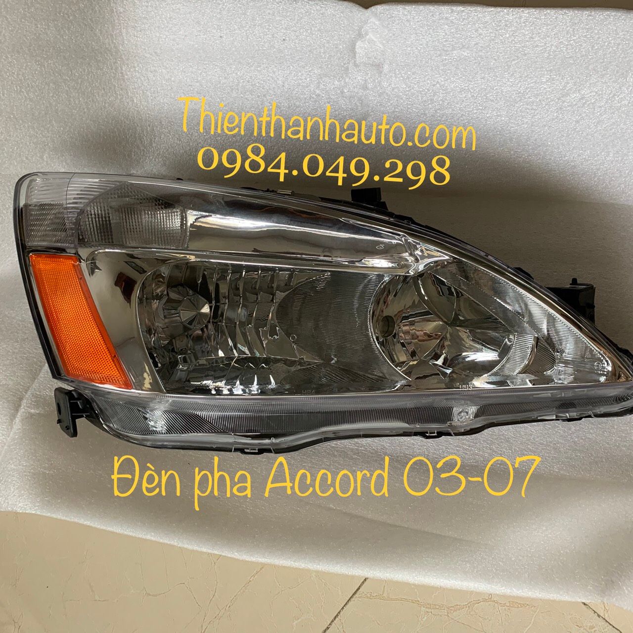 Đèn pha bên phụ Honda Accord 2003-2007 mí vàng - Nhập khẩu Đài Loan- Phụ tùng ô tô Thiên Thanh