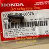 Chốt cài hộp tỳ tay - hộc yên ngựa Honda Civic chính hãng -77297SNB003ZA