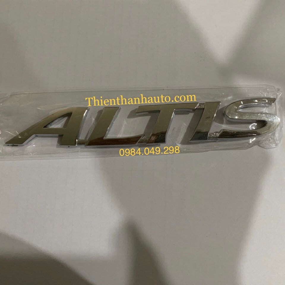 Chữ ALTIS cốp sau Toyota Corolla Altis chính hãng - Thienthanhauto.com