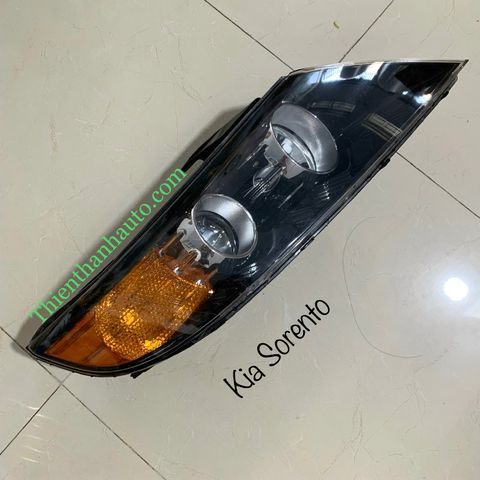  Đèn pha phải Kia Sorento 2009-2010-2011-2012-2013 chính hãng 