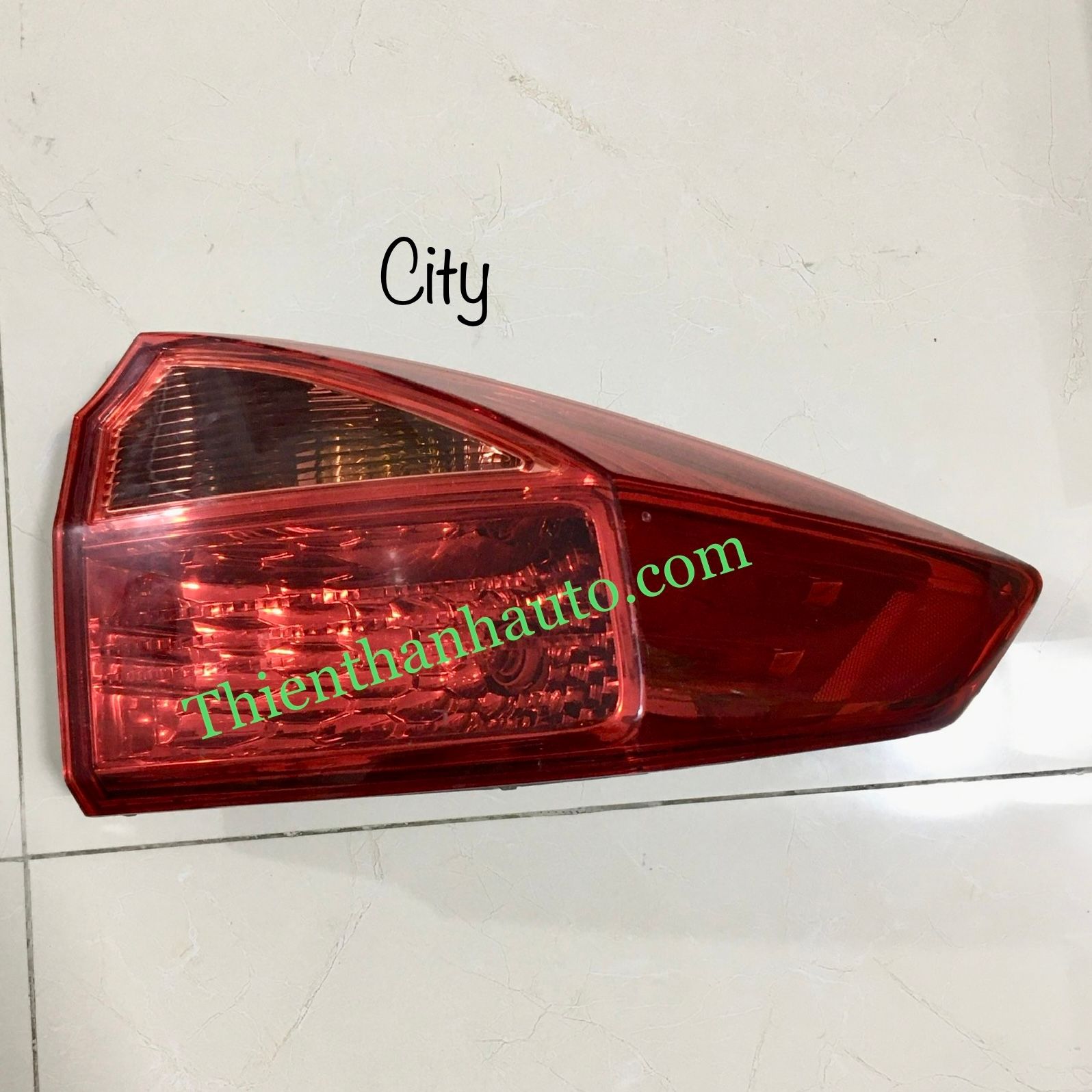 Đèn hậu ngoài bên phải Honda City 2015-2016-2017-2018-2019-2020 chính hãng