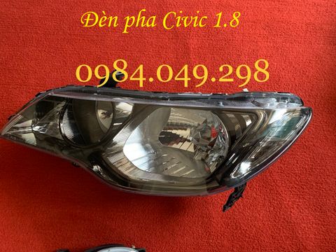 den-pha-honda-civic-1.8-ben-lai