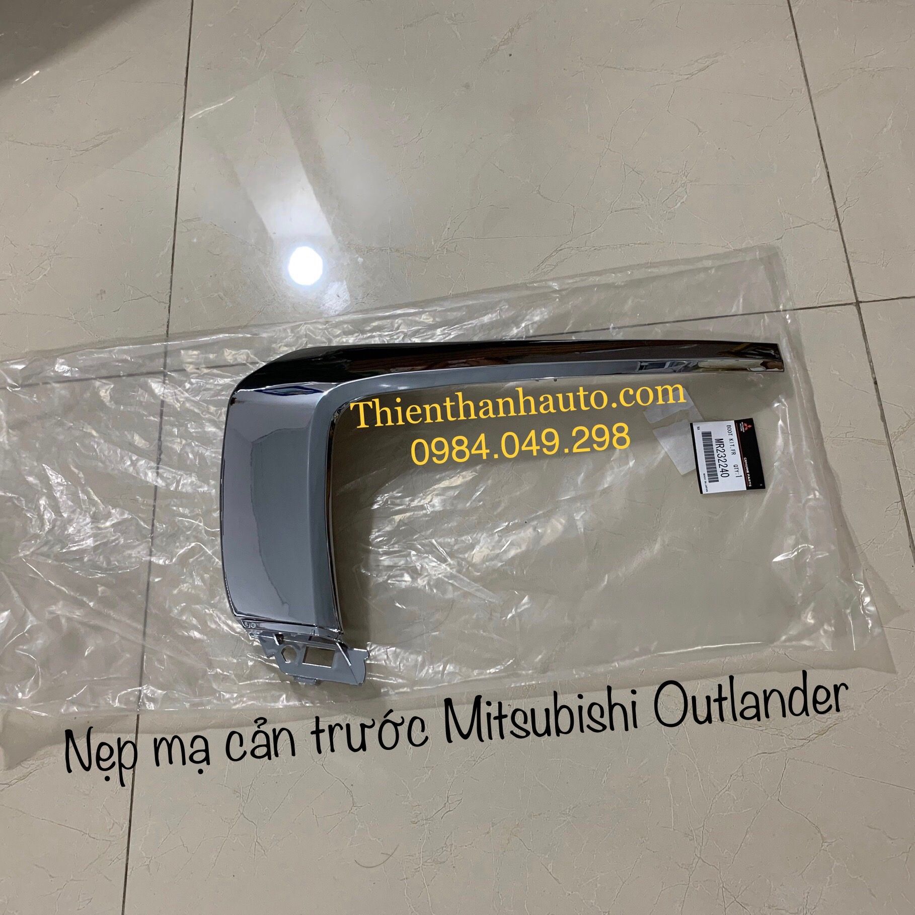 Nẹp mạ cản trước Mitsubishi Outlander 2019-2020 chính hãng - Phụ tùng ô tô Thiên Thanh