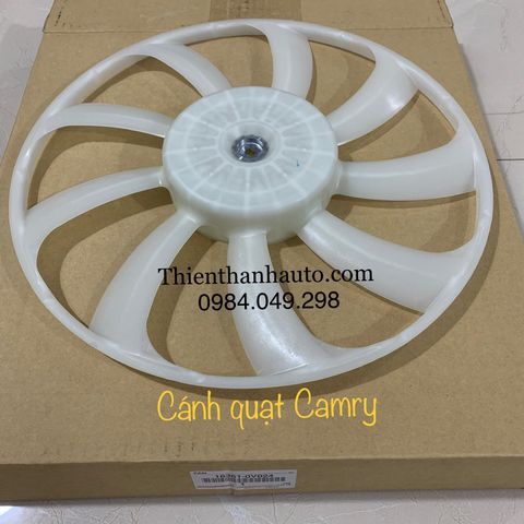 canh-quat-lam-mat-dong-co-toyota-camry